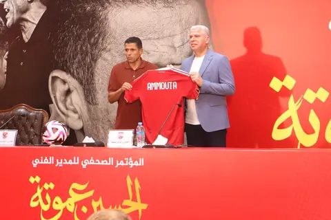الأهلي يوضح.. موعد إعلان الصفقات الجديدة.. ومعسكر إعداد الفريق